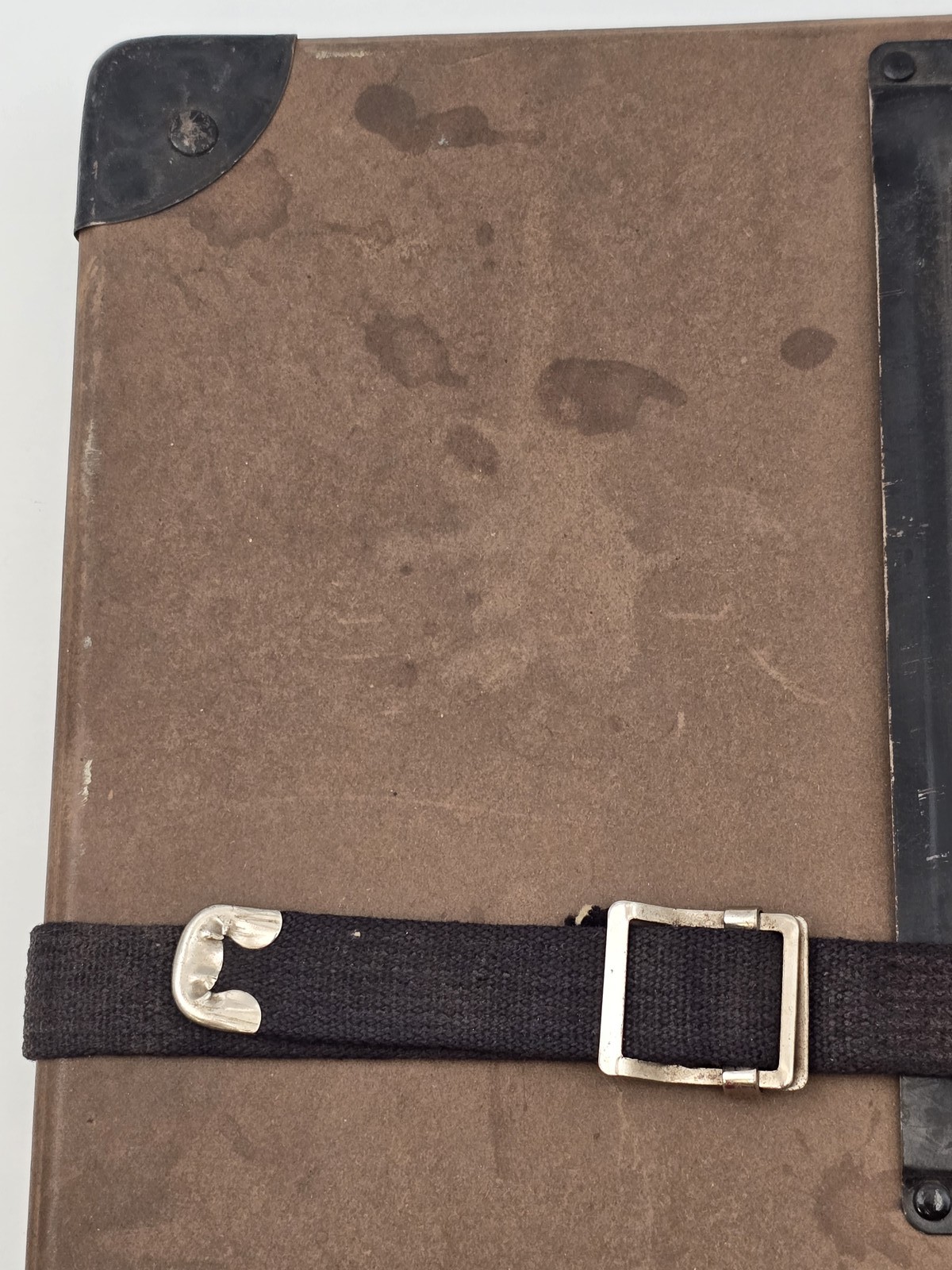 Vintage 11″ Square Fiberbilt Shipping Case Metal Corners Fabric Straps 1960s Lab