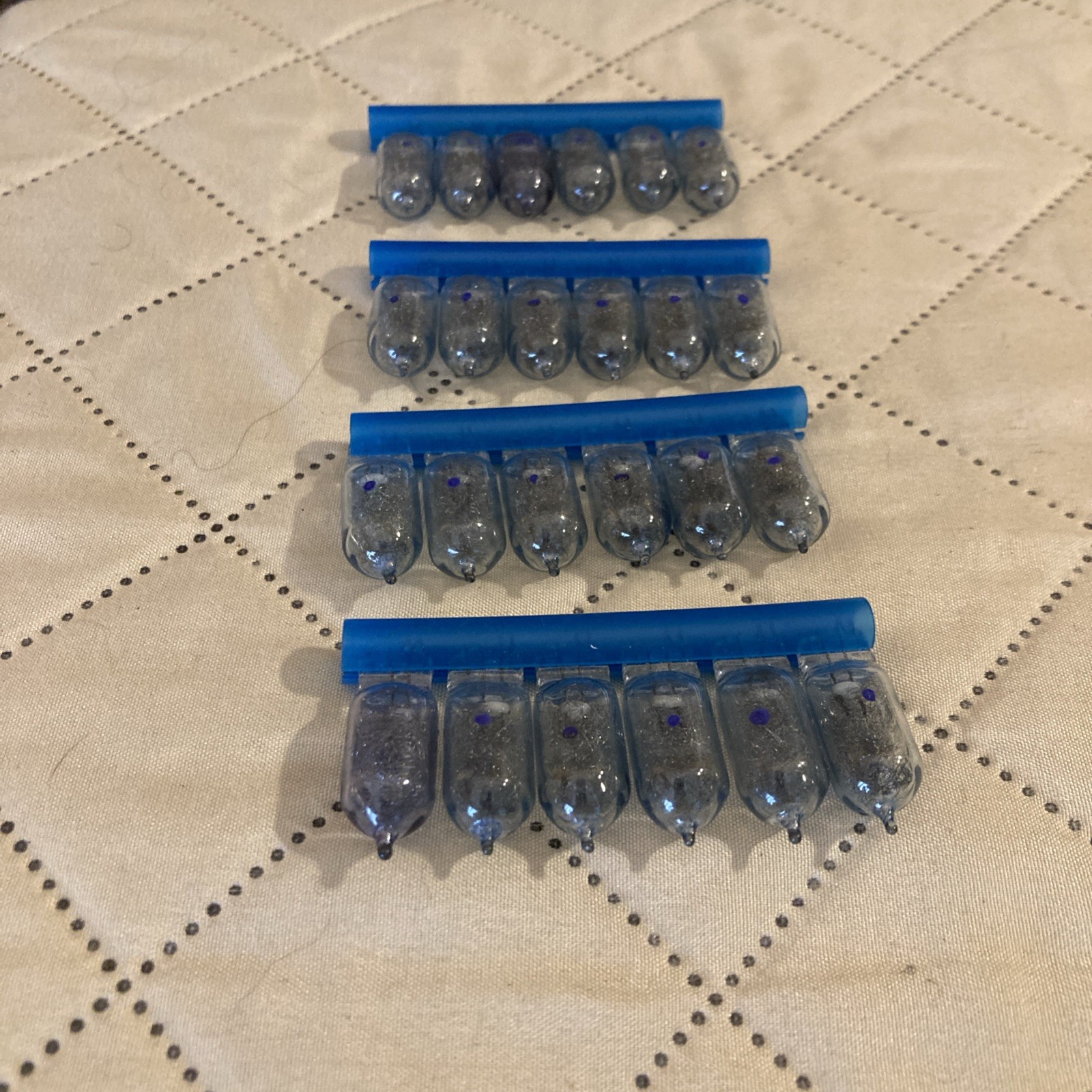 Vintage Sylvania AG-1 Blue Blue Dot Replacement Flashbulbs