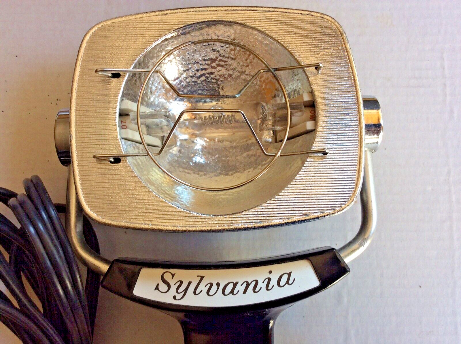 Circa 1960’s Sylvania Sun Gun Movie Light #SG50-excellent Condition-Bulb Works