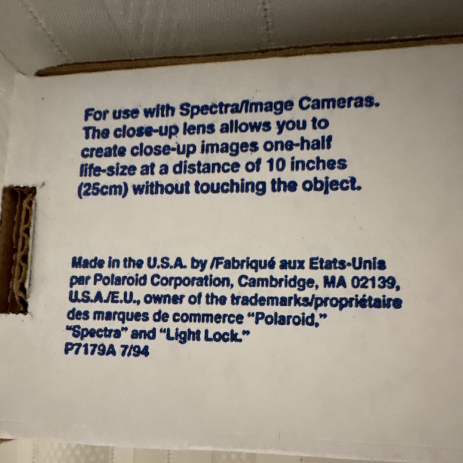 Polaroid Light Lock Close-up Lens for Spectra/Image Cameras