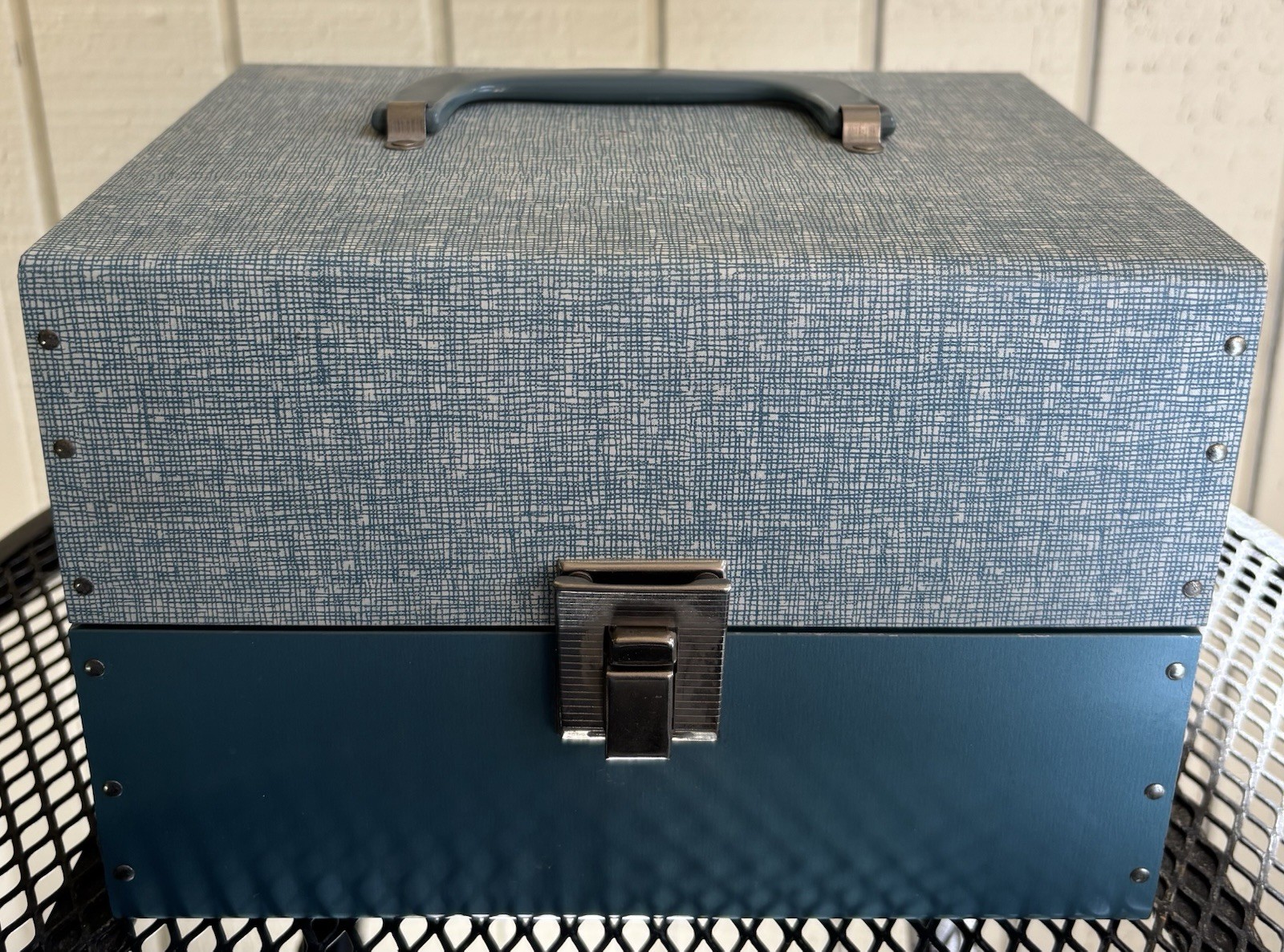 Vintage Metal Blue 8mm Movie Reel Chest Box 12 Slot Film Storage Case 9x7x6