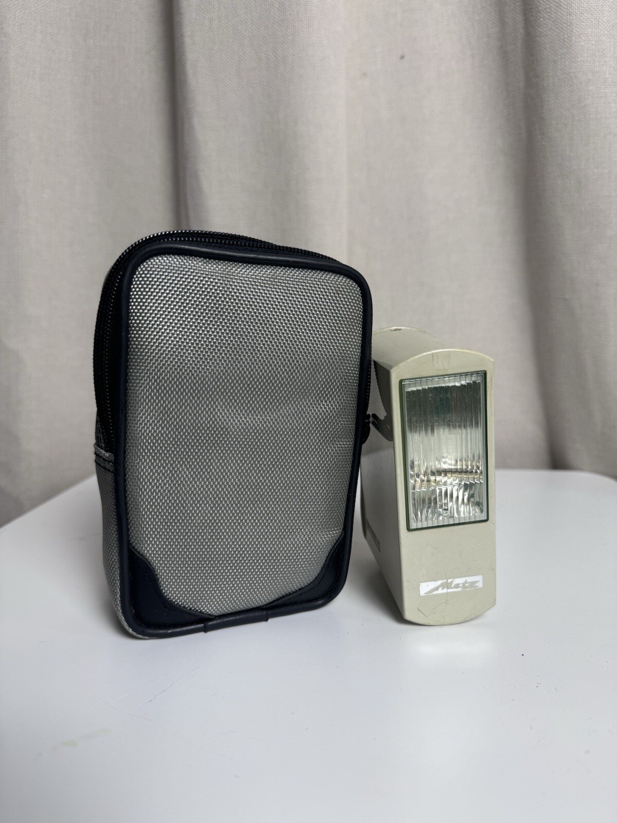 Vintage Metz MECABLITZ 112 Camera Flash With Vintage Camera Bag