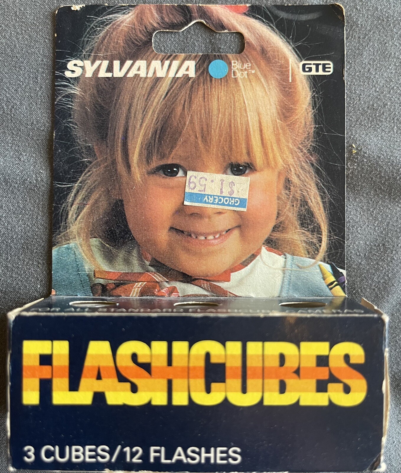 Sylvania Blue Dot Flashcubes Vintage