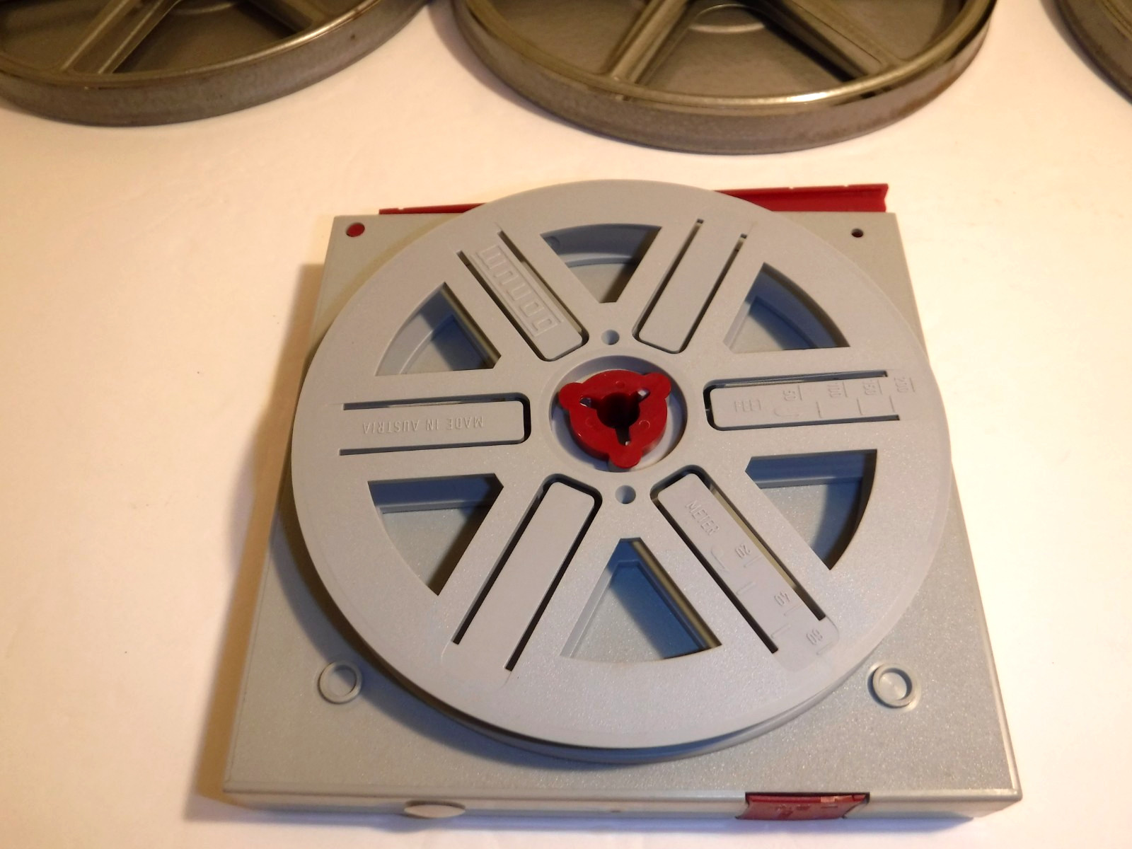 Lot Of Four 8mm Reels With Cases Kenco Metal And Bonum Plastic Vintage 📽️