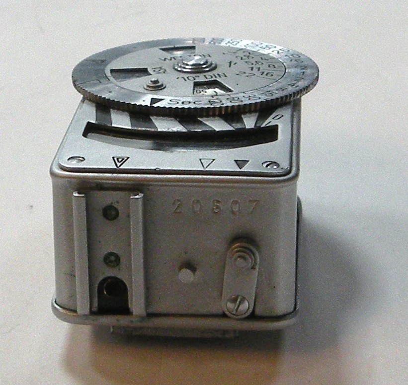 WESTON METROPHOT LIGHT METER FOR VOIGTLANDER LEICA RANGEFINDER CAMERA