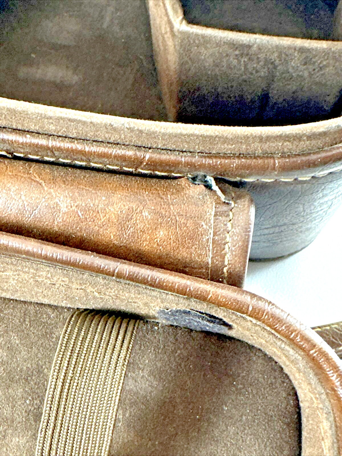 Vintage Brown Leather Camera Case, 1970s, Buckle Closure, Italy, used (BB2)
