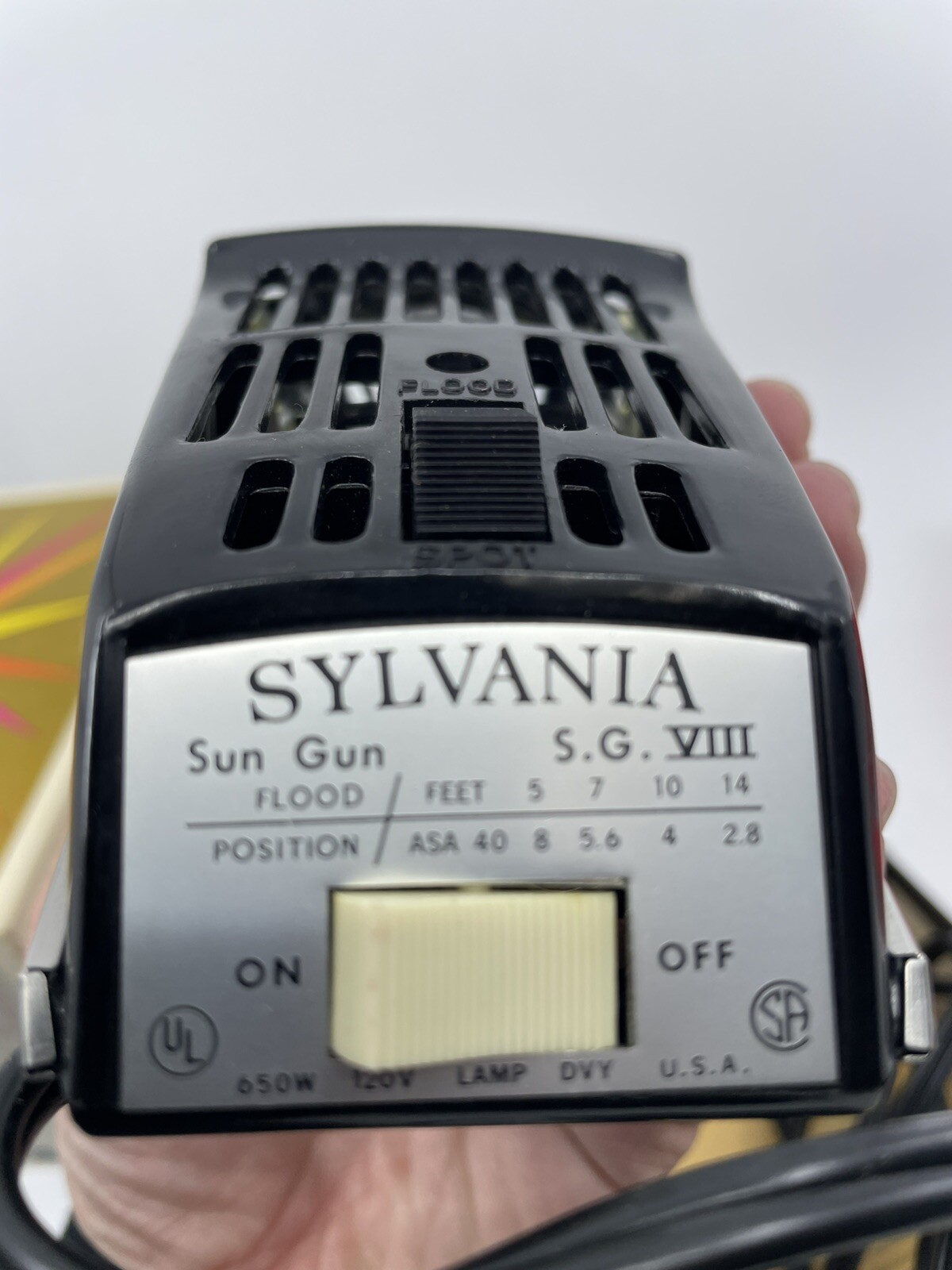 Vintage Sylvania Super 8 Sun-Gun Movie Light Model SG-8 With Box And Manual