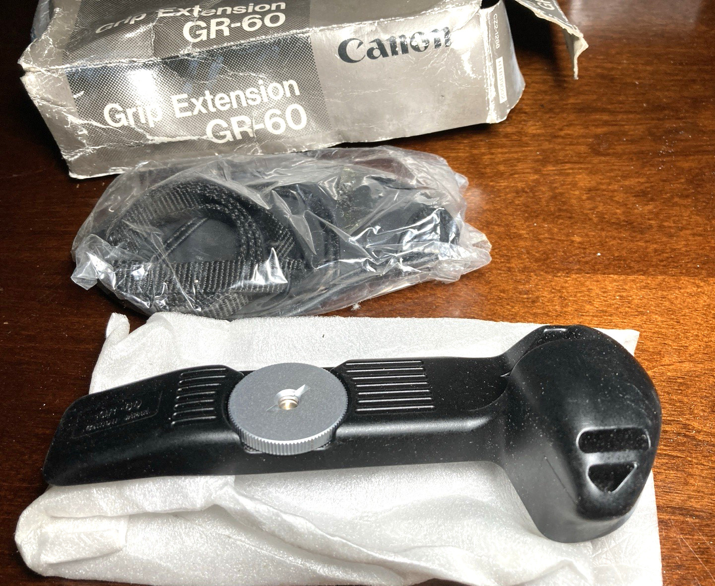 Lot of (5) CANON Camera Grips NOS