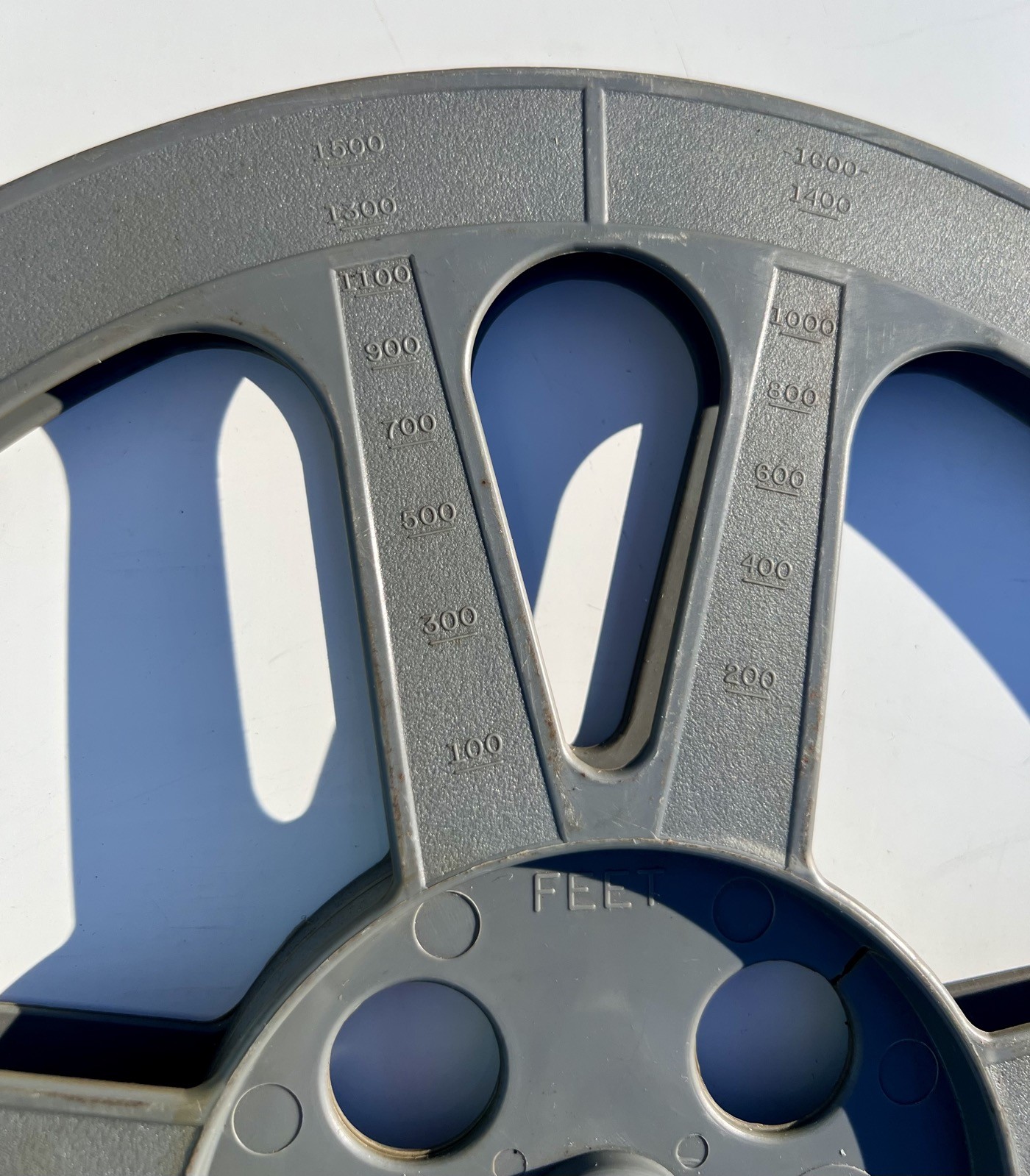 Vintage 16MM GB Grey Plastic Movie Reel 13-3/4” Motion Picture Take Up Reel