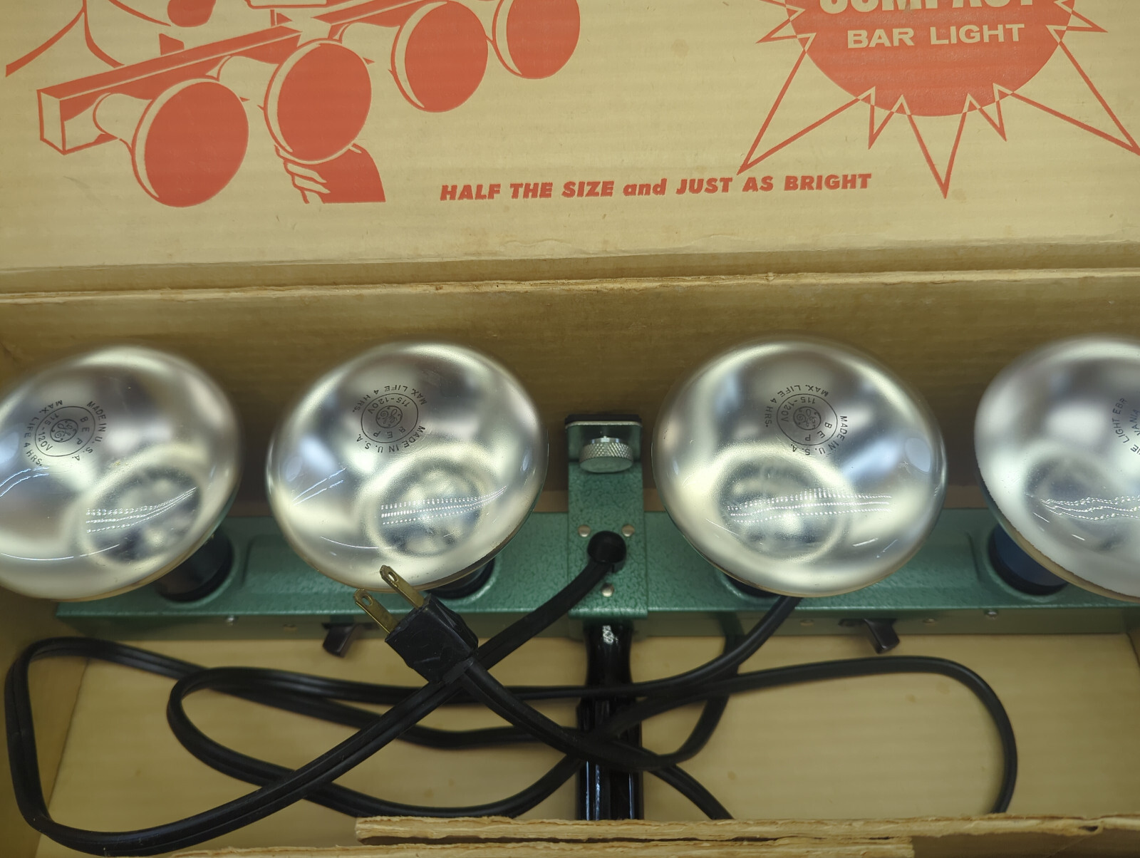VINTAGE 1950s THEATRE PHOTOGRAPHY LIGHTING AREL PM4 COMPACT 18″ LIGHT BAR 4 BULB