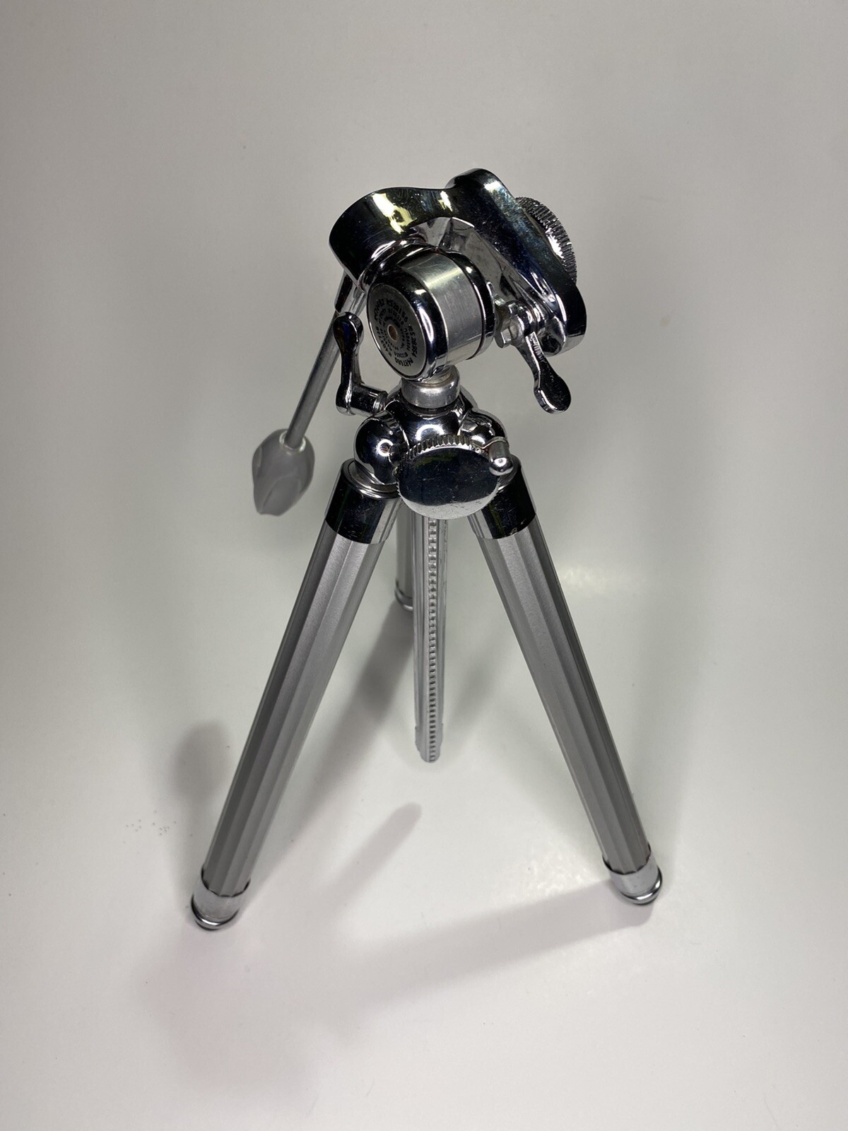 Vintage VIVO 9-Section Elevator Chrome Tripod w/ Pan Head & Case (B2)