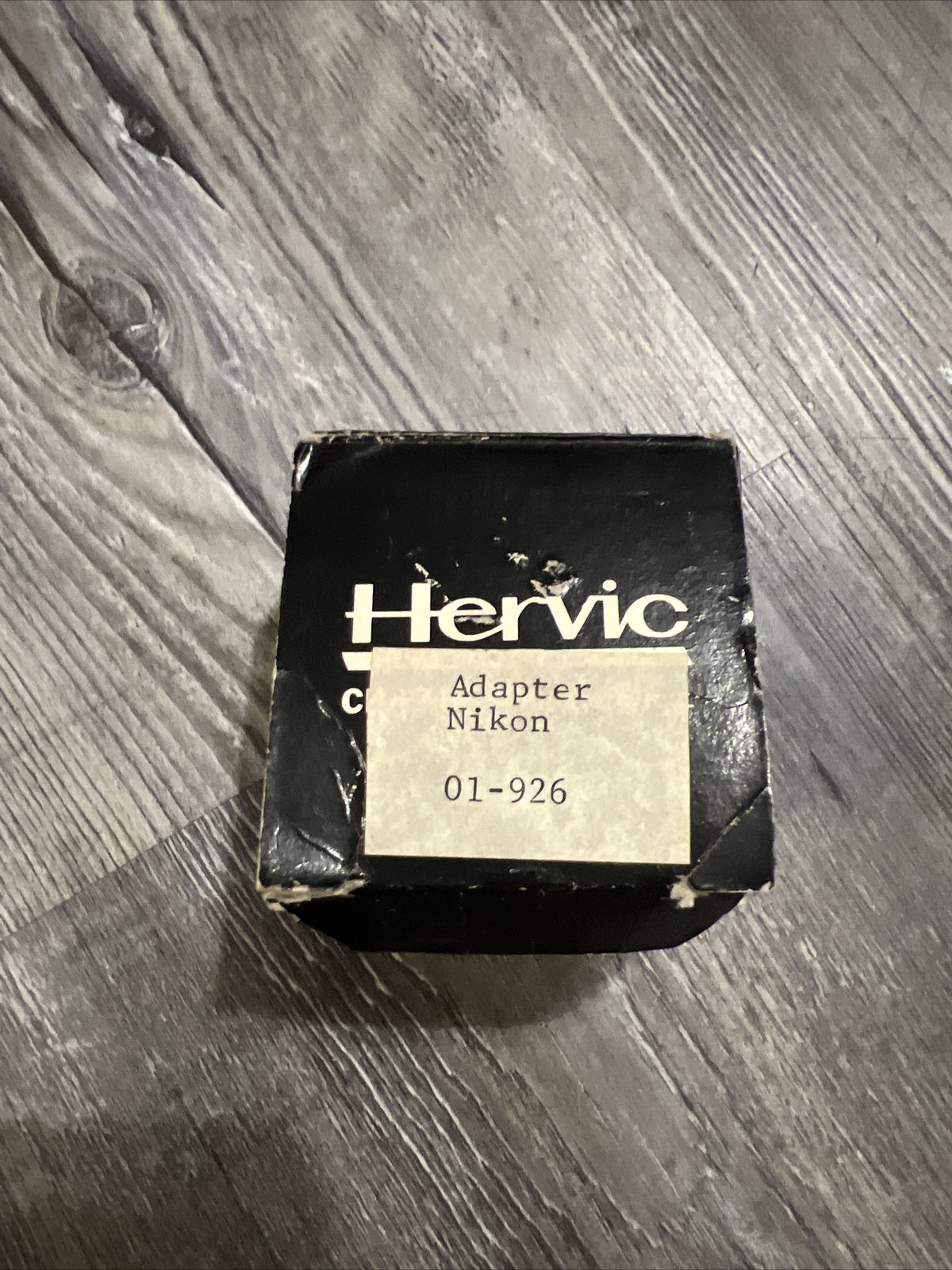 Leicaflex Adapter to “C” Mount – Box marked “Hervic, Beaulieu, 01-926