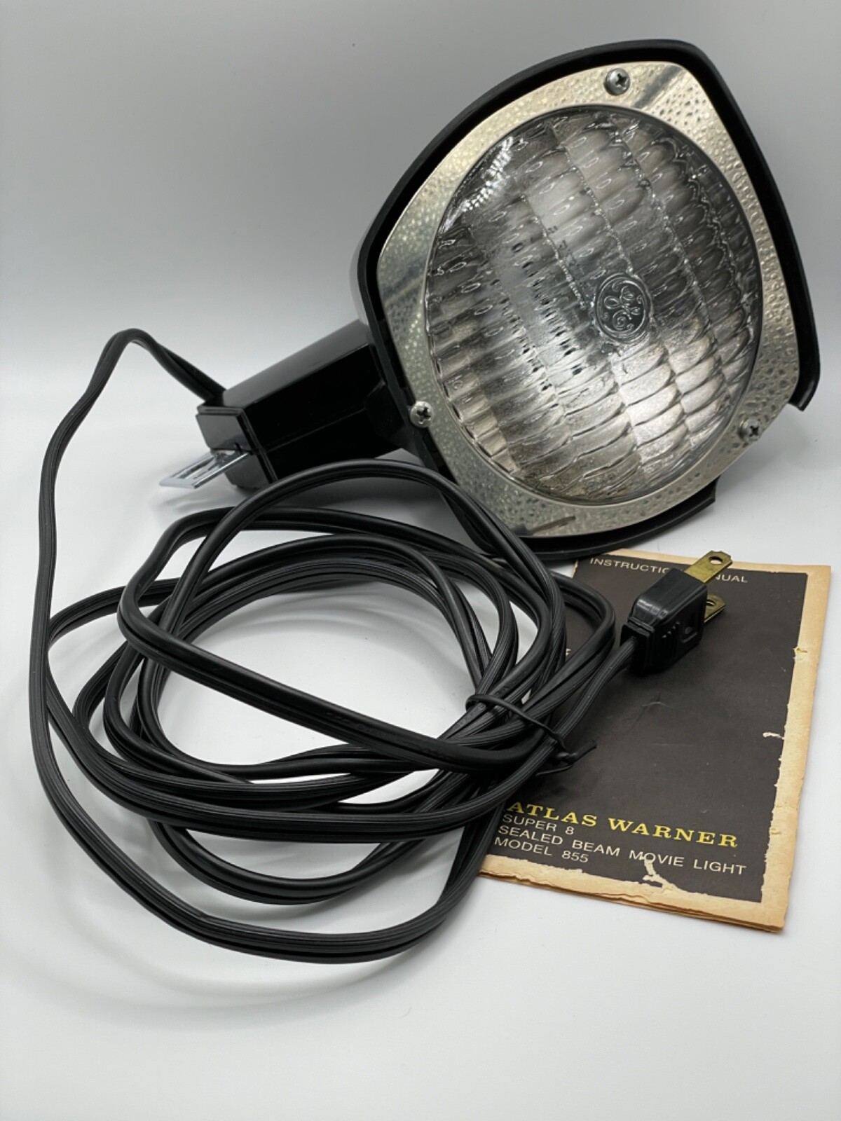 Vintage Atlas Warner Super 8 Sealed Beam Movie Light-Model# 855 In Box. Works!