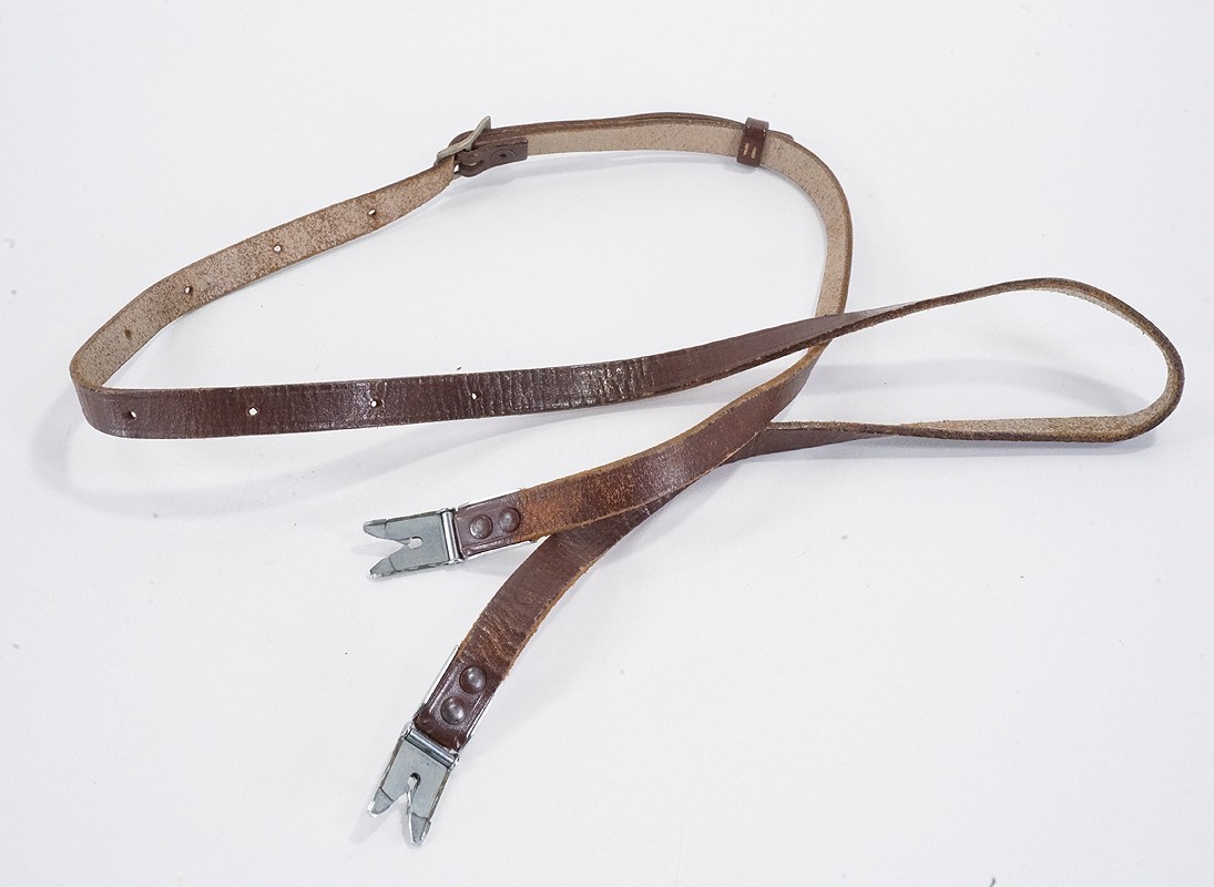ROLLEI STRAP FOR LATER ROLLEIFLEX CAMERAS, ALLIGATOR CLIP TYPE/sse/224769