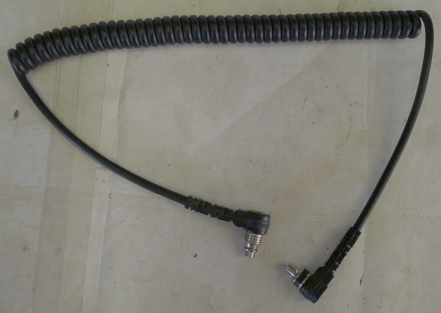 Male to Male Flash PC Sync Extension Cable Coiled Cord 16 inch Coiled Cord -USED