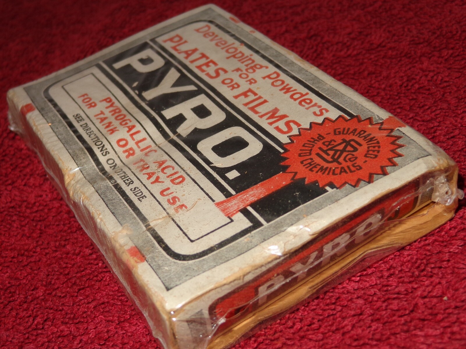 ANTIQUE 1910 PYRO NOS FILM DEVELOPING POWDER FOR A CAMERA! SEALED 115 YRS OLD B5