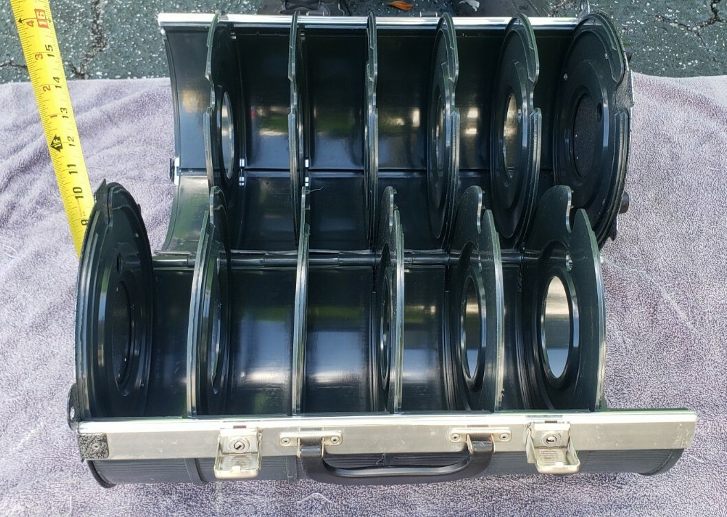 Vintage Movie Reel Storage Carry Case (Pre-Owned) 18″L by 11″W