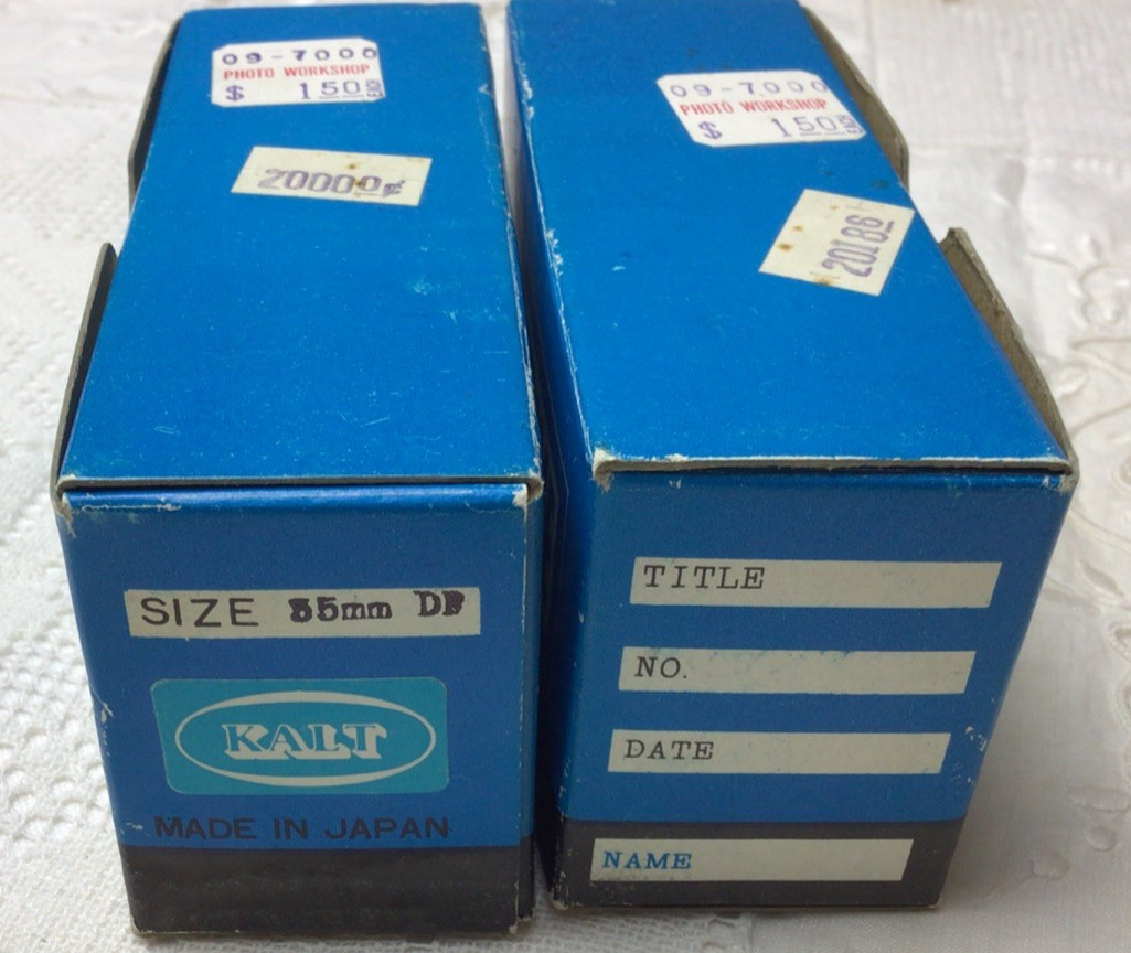 Lot/2 boxes Vintage cardboard 35mm empty slide frames made in Japan one full