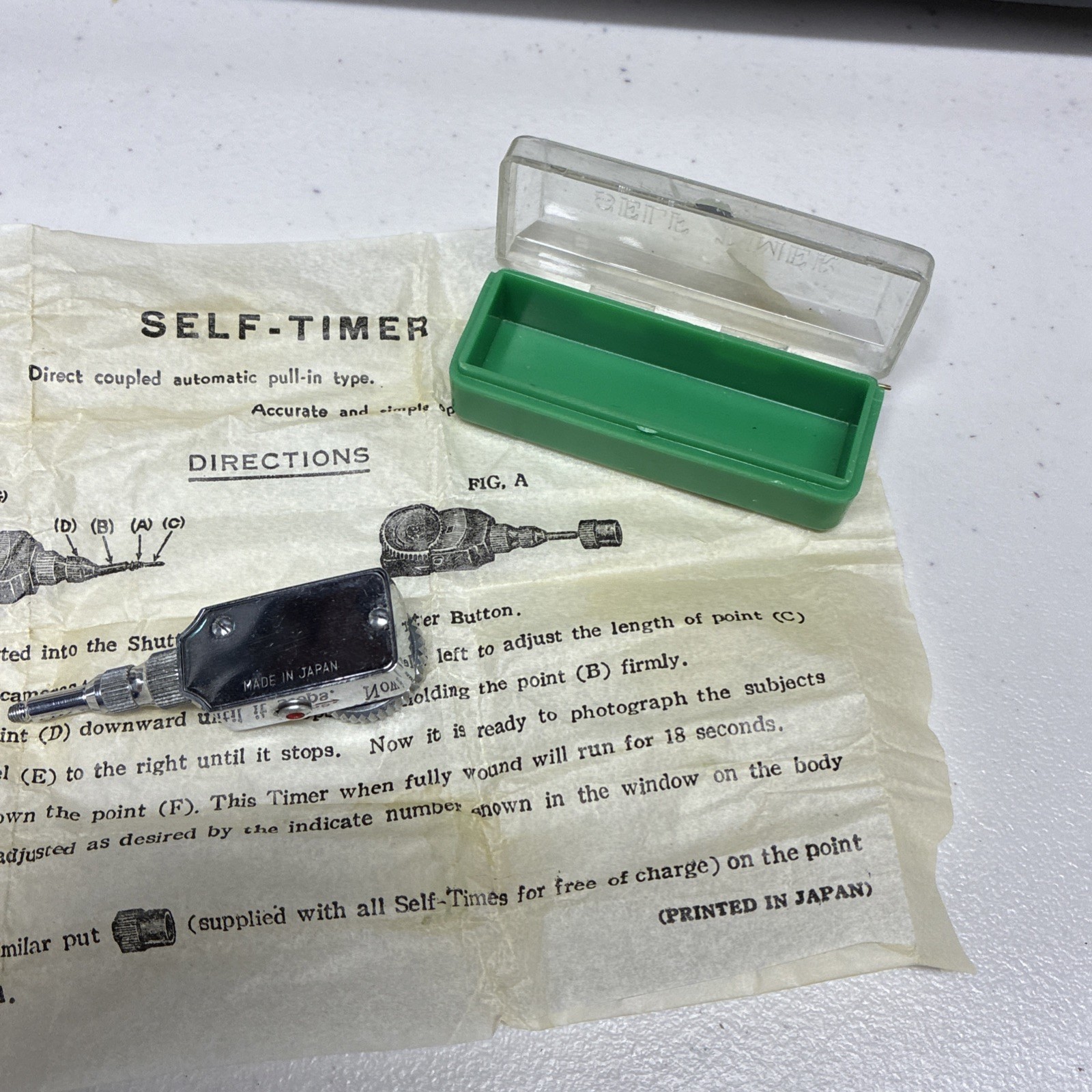 Vintage Self Timer w/Case & Instructions