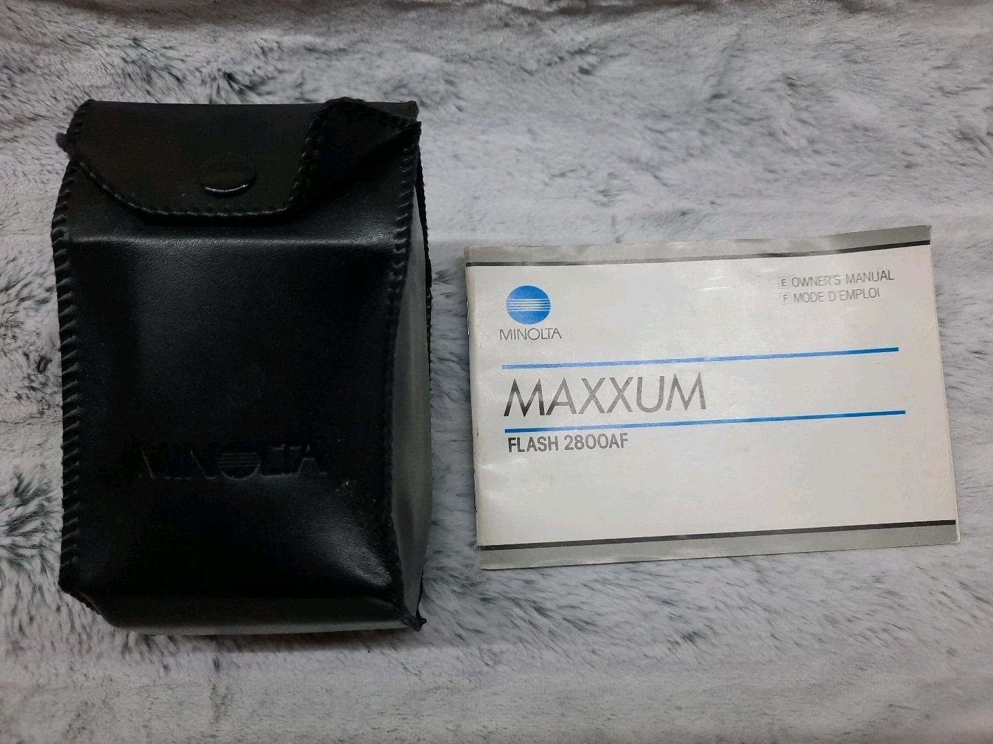 Minolta Maxxum 2800 AF Shoe Mount Flash W/ Case & Manual camera photography