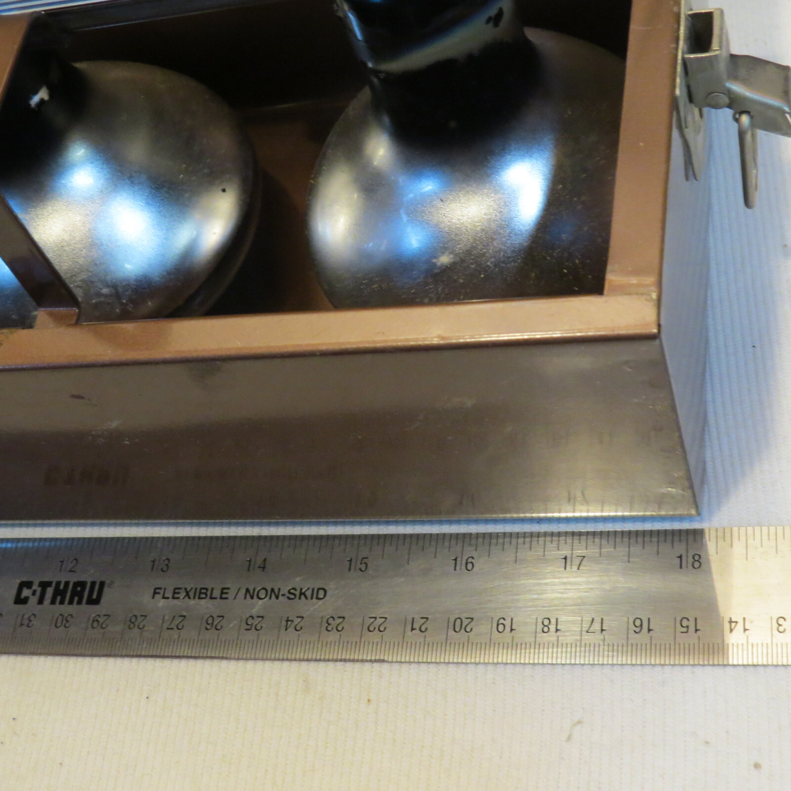 Vintage LITE 2, Electric Eye Bounce 4-Bulb Flood Light Bar Complete TESTED WORKS