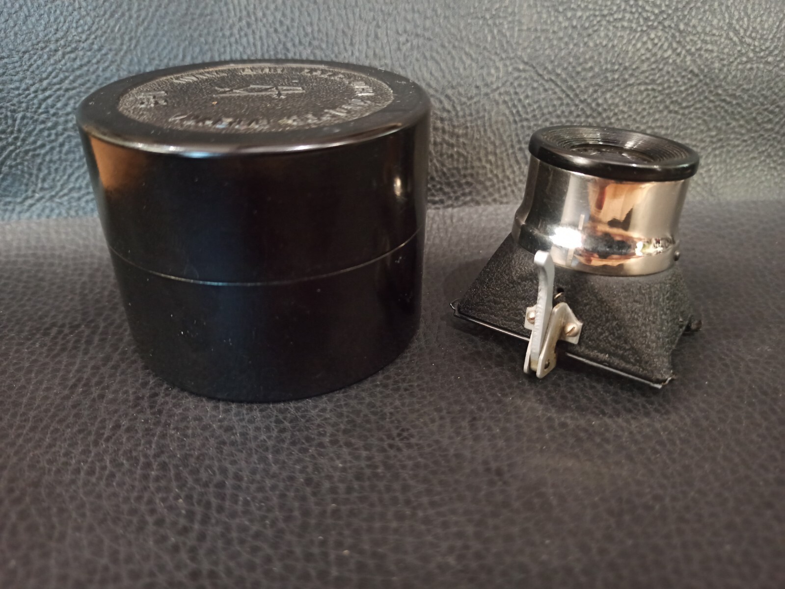 Vintage L-5 iron Magnifying Loupe For Viewing Film Frames USSR