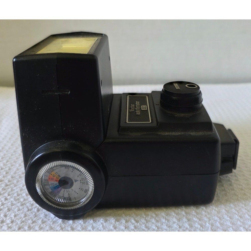 Vivitar 283 Auto Thyristor Flash Speedlight Hot Shoe Camera Flash Untested