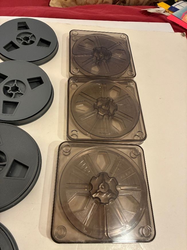 11 Super 8 – 200 ft Movie Film Reels – 8 Gray, 3 Clear