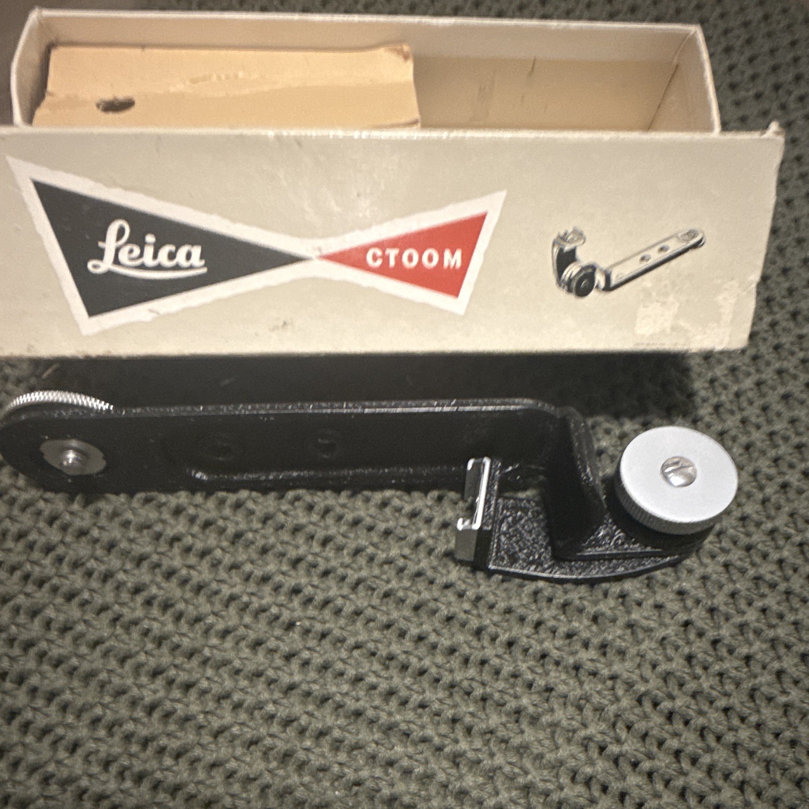Leica Leitz Wetzlar CTOOM Camera Winder 15541P Camera Accessory w/ Box #6