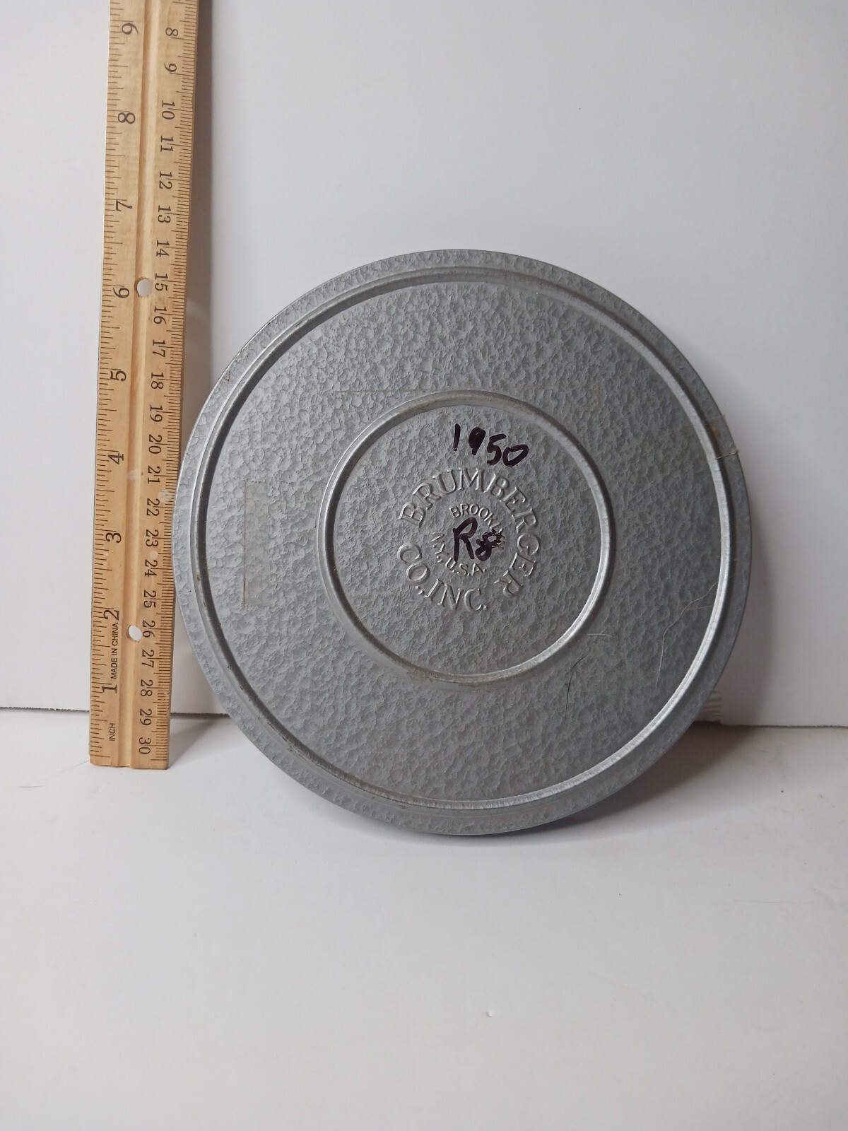 Metal Brumberger vintage Empty 400ft Case 7″ canister reel slots for 8 and 16mm
