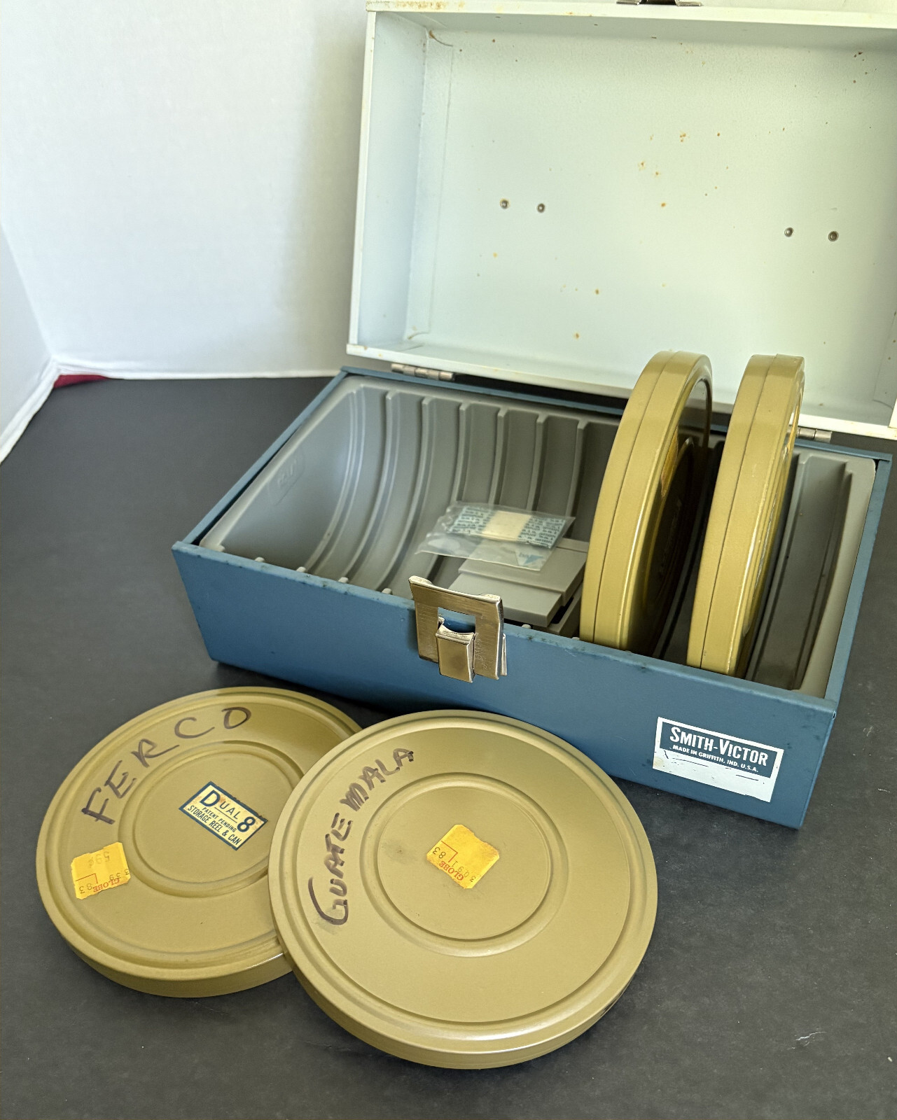 Vintage Smith-Victor 8mm Film Reel Carrying Case with 2 films and 2 Empty Reels
