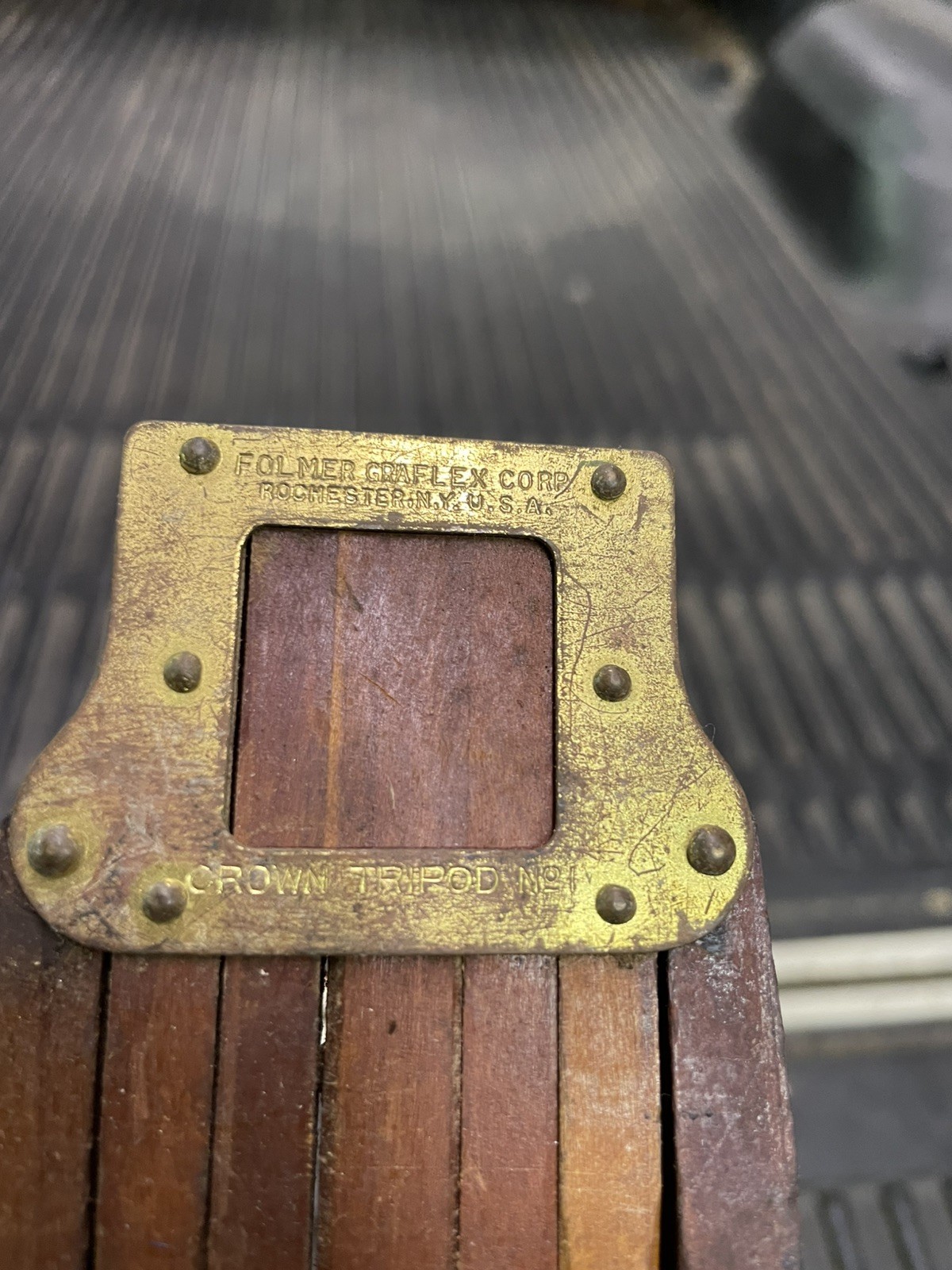 Folmer Graflex Corp Crown Tripod No. 1 Antique 1903 Tripod Legs