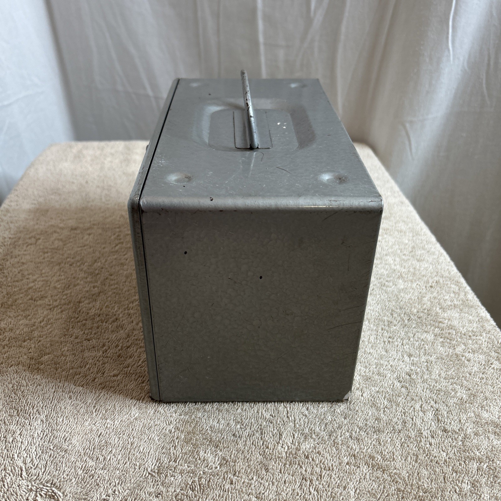 Vintage Brumberger Metal 8mm Film Chest Carrying Case 12 Slots 200-B01