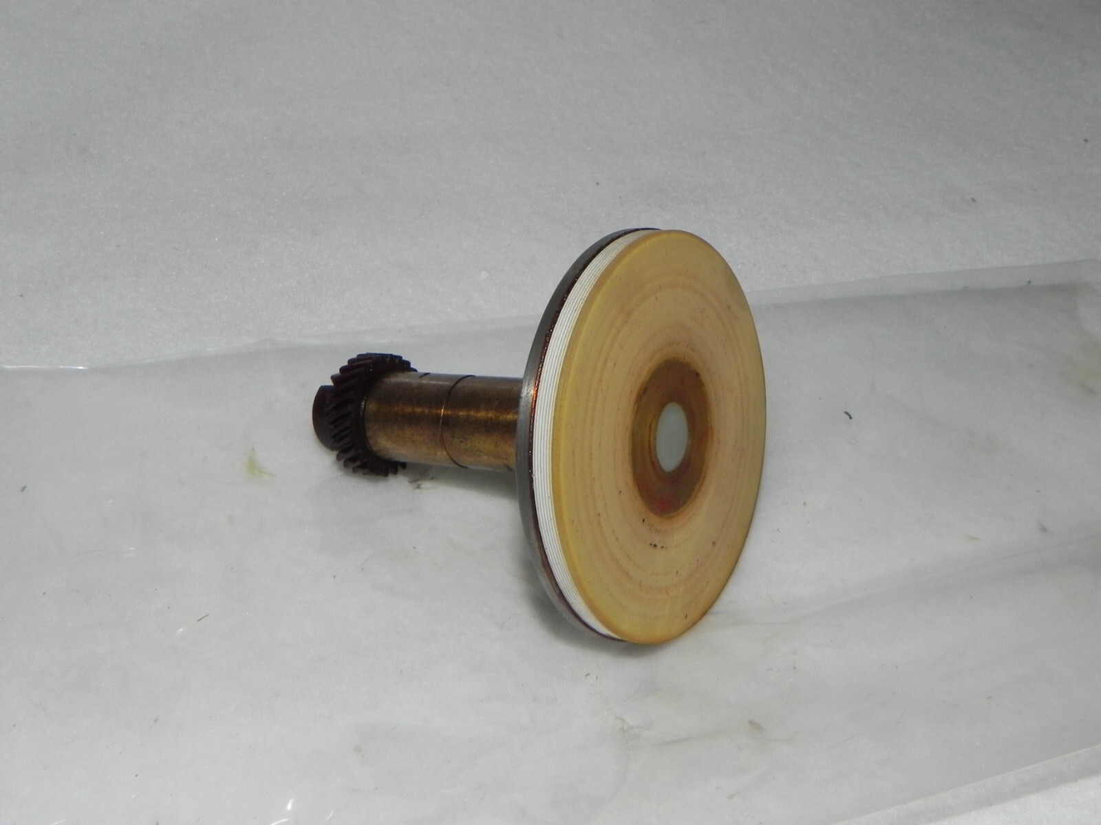 Ampro Futurist 8 Projector Parts: Gear & Nuts/Washers