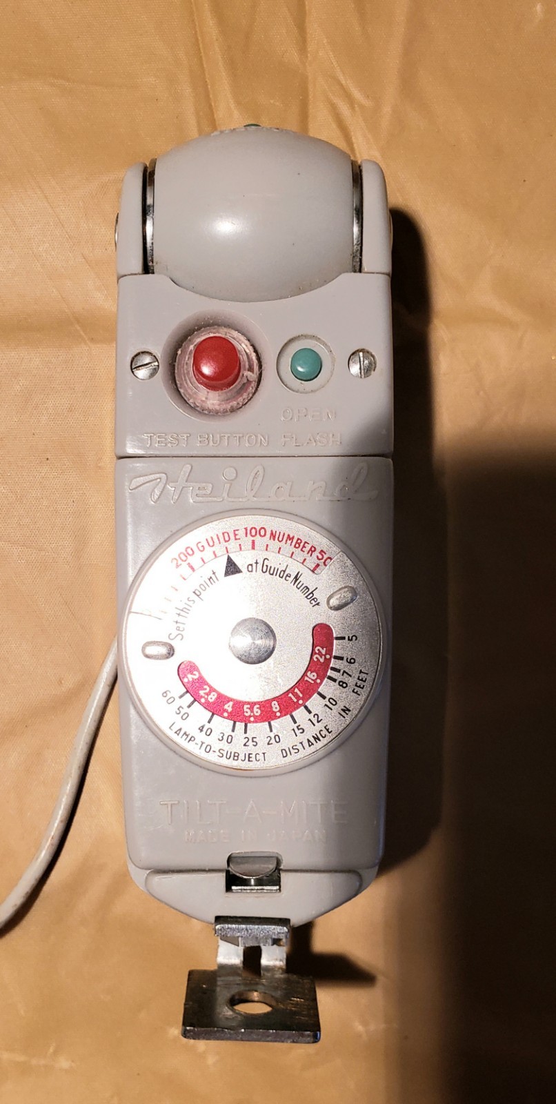 1965 Honeywell Heiland Tilt-A-Mite Flash Unit – Vintage Photography Flash