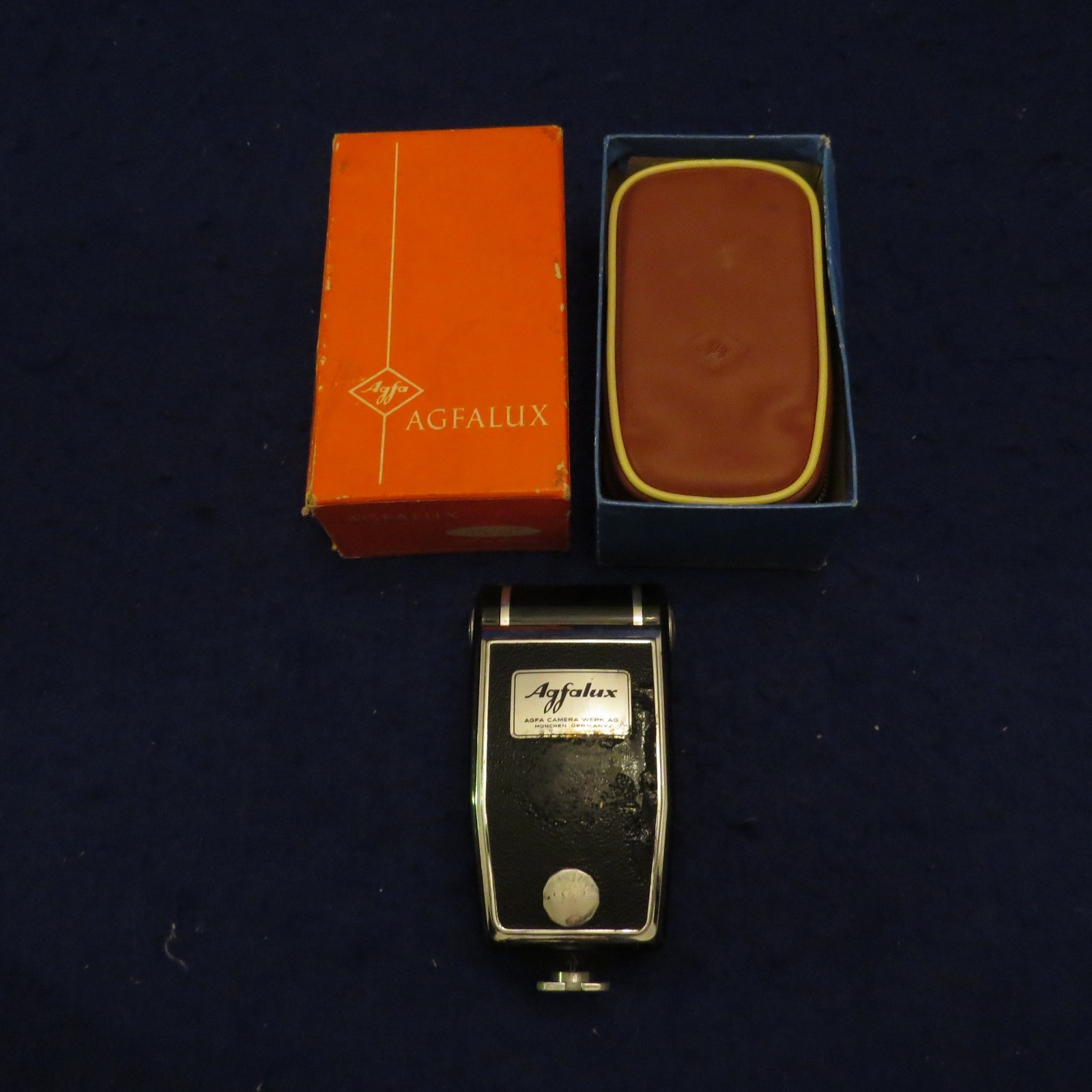 Agfalux AGFA Camera Werk Flash AG Munchen Germany Camera Flash w/ case PLZ READ
