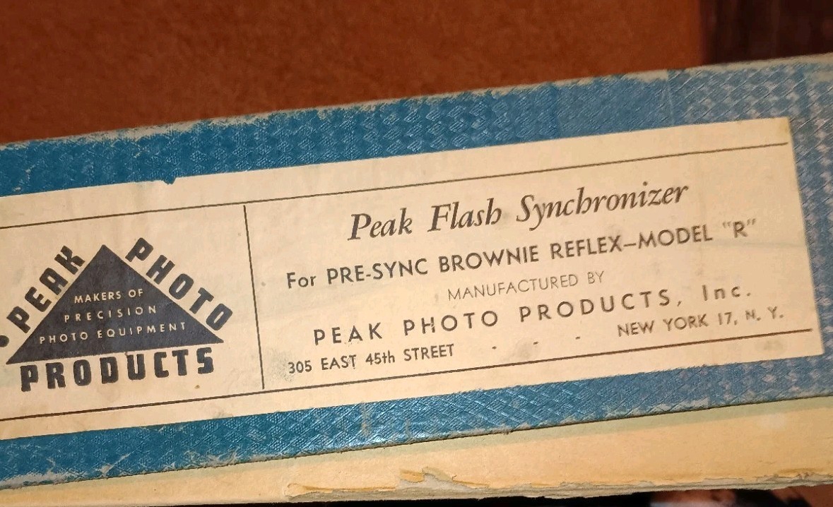1950s Kodak Flash Holder Model R w/ Standard Bracket w/ Box Instructions& BULBS