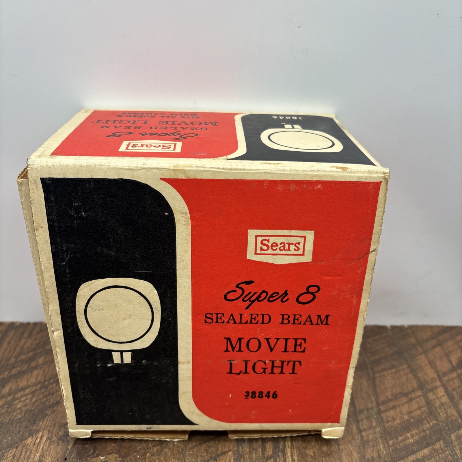 Sears Super 8 Sealed Beam Movie Light Model 8846