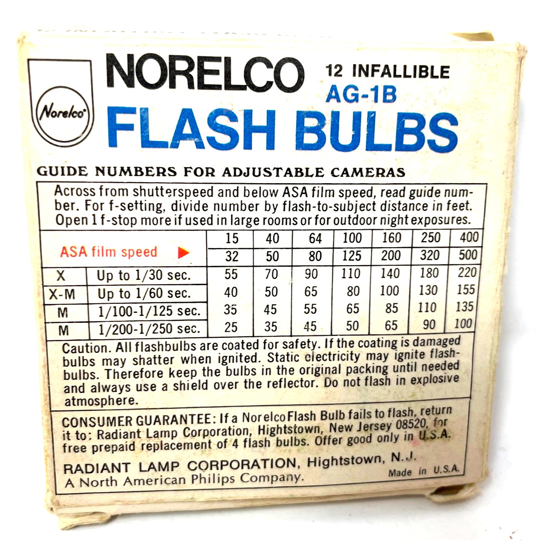 AG-1B Flashbulbs Box of 16 Blue Bulbs | Norelco Vintage Bulbs | NEW