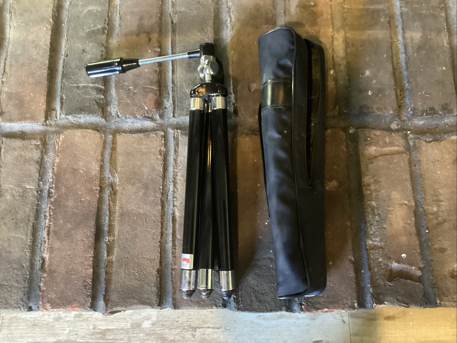 VTG SEARS Camera Compact Table Top Tripod with Case