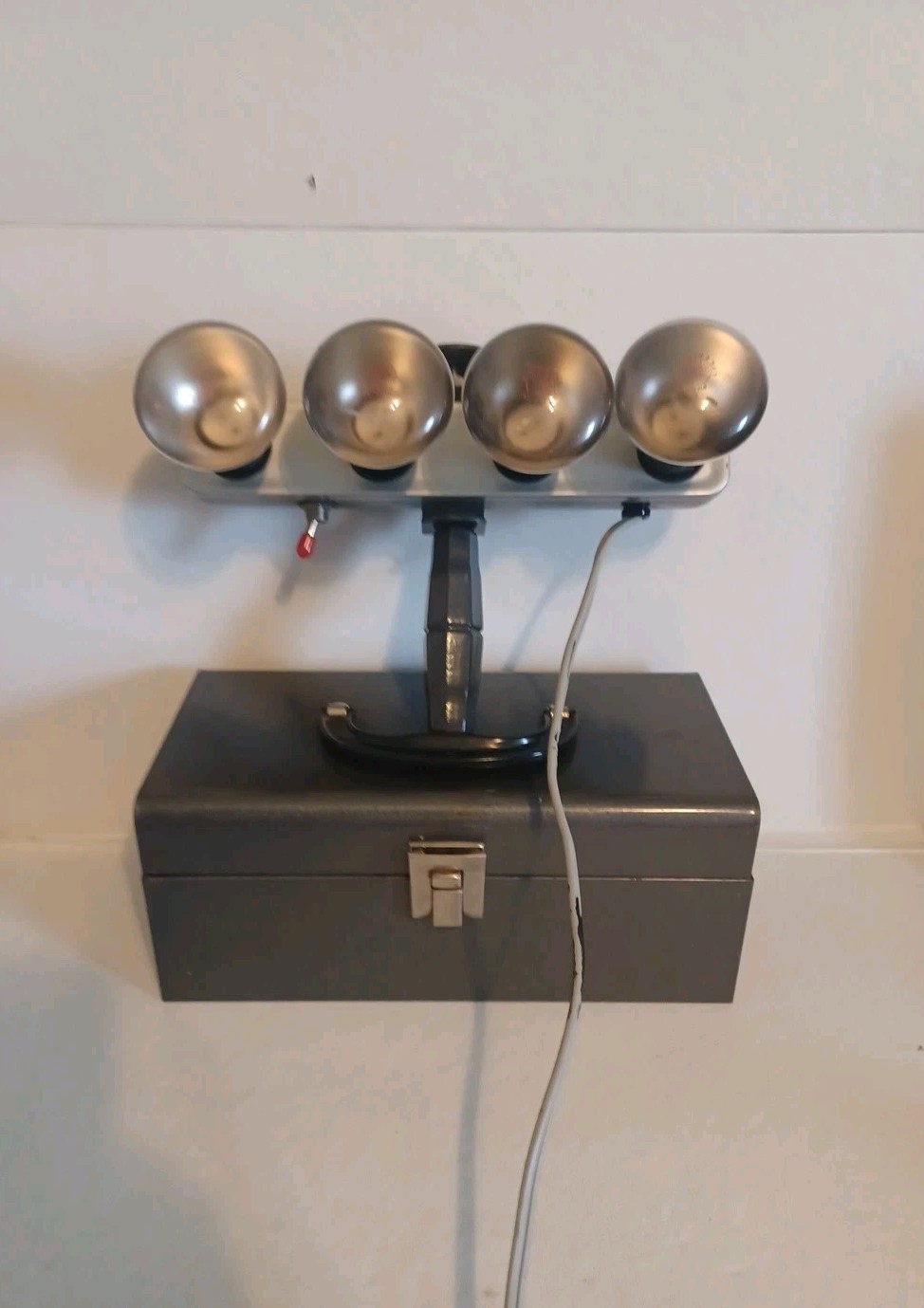 Vintage Harwood Indoor/outdoor Exposure Guide Light W/carrying Case. Works!!