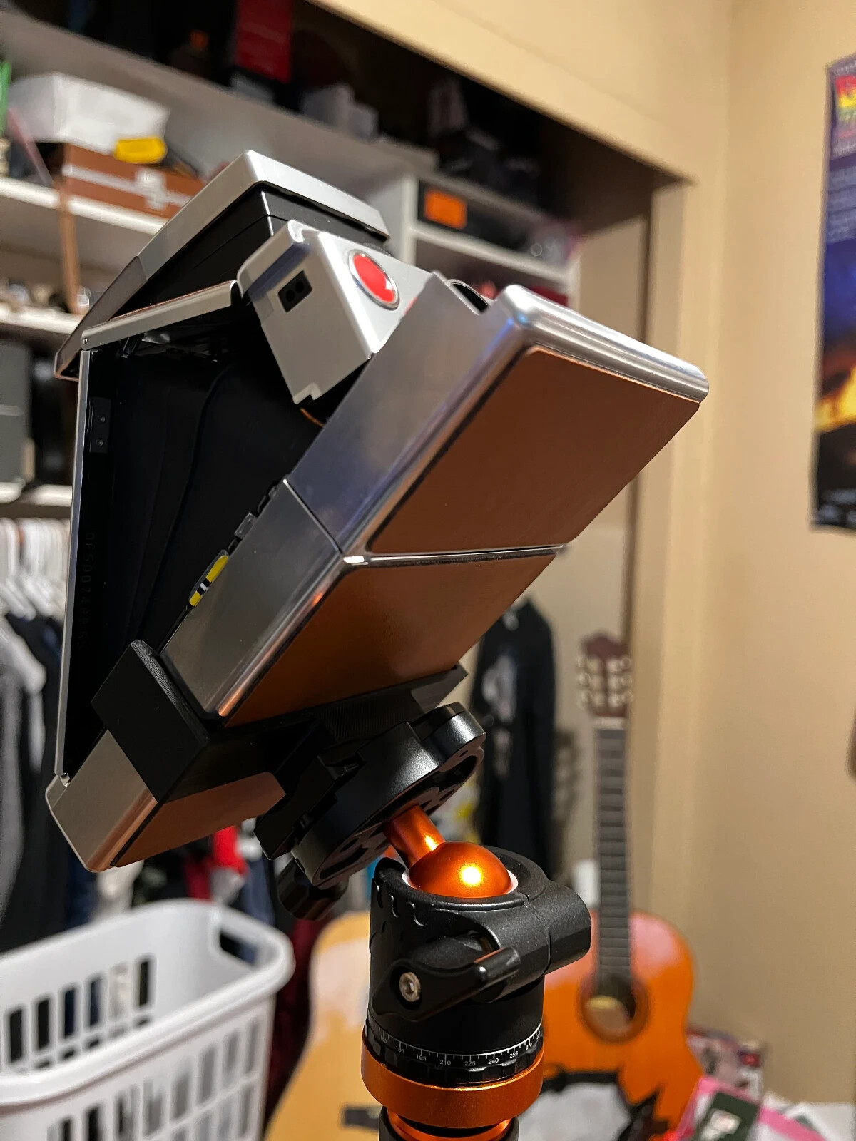 Polaroid SX-70 Tripod Adapter (Metal Tripod Thread)