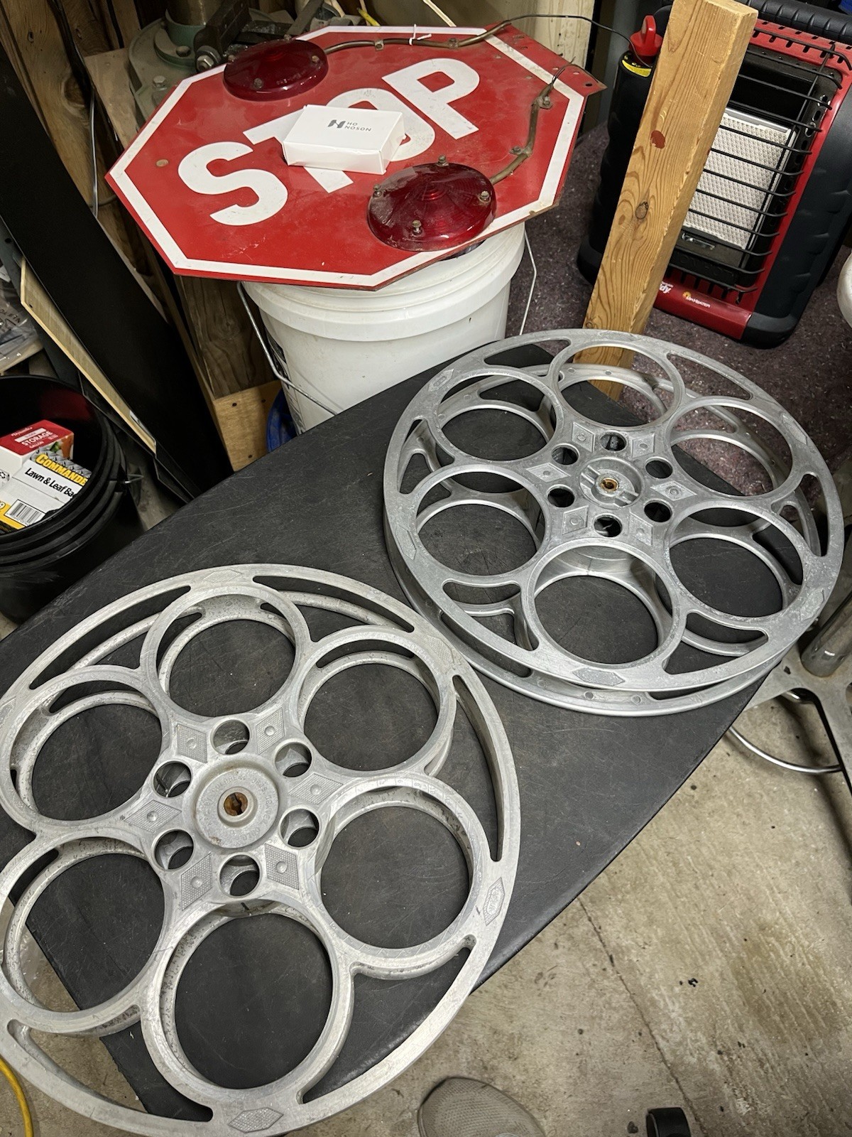 Set of 2 Vintage Goldberg Bros 15″ 35mm Cast Aluminum Movie Film 6 Hole Reels