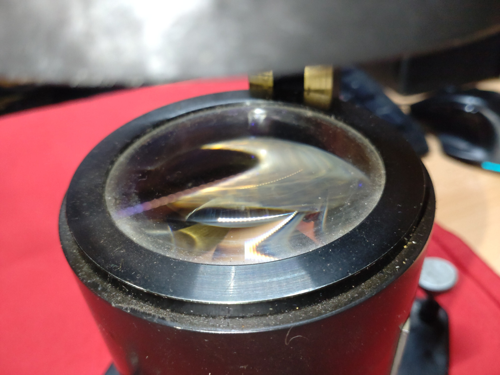 Attachment for macro photography / detail from a photographic enlarger