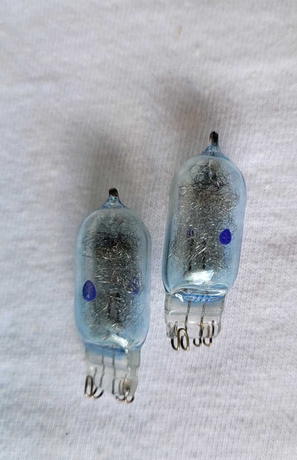 GTE Sylvania Blue Dot Flashbulbs AG1B Blue Bulbs 18 Total Vintage Advertising