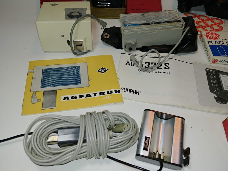 Canon Vivitar Agfatron 35mm SLR Film Camera Accessory Flash Lot & More Vintage