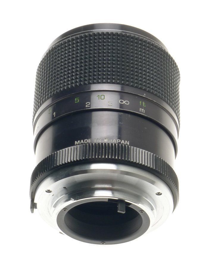 Sunactinon mc 1:3.5-4.8 f=28-70mm 52mm diameter macro zoom lens