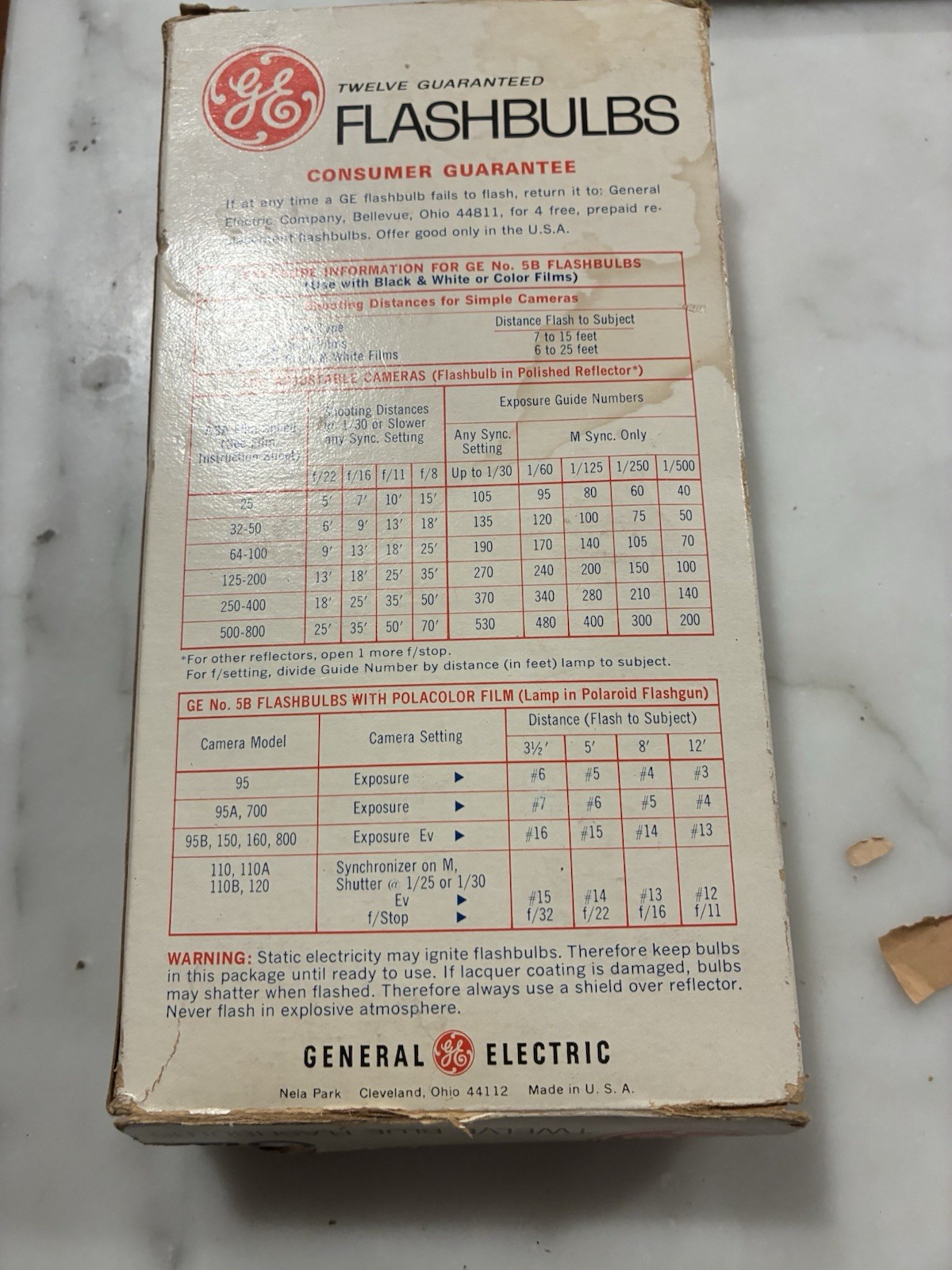 Vintage GE GENERAL ELECTRIC 5B Blue Camera Flashbulbs 12 Bulbs