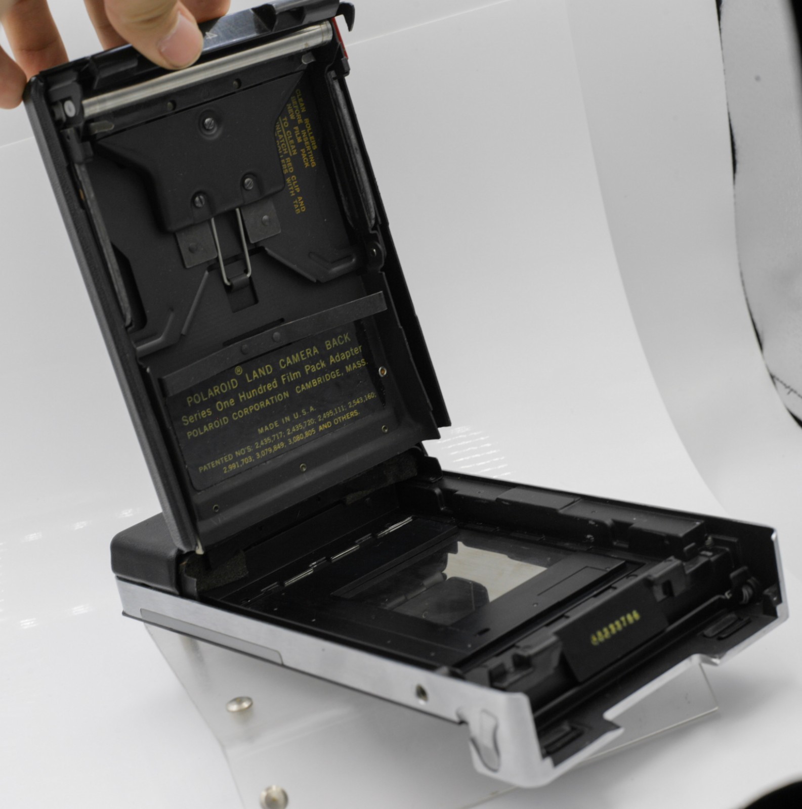 Vintage – Polaroid 100 Instant Land Camera Back For Hasselblad SLR Cameras