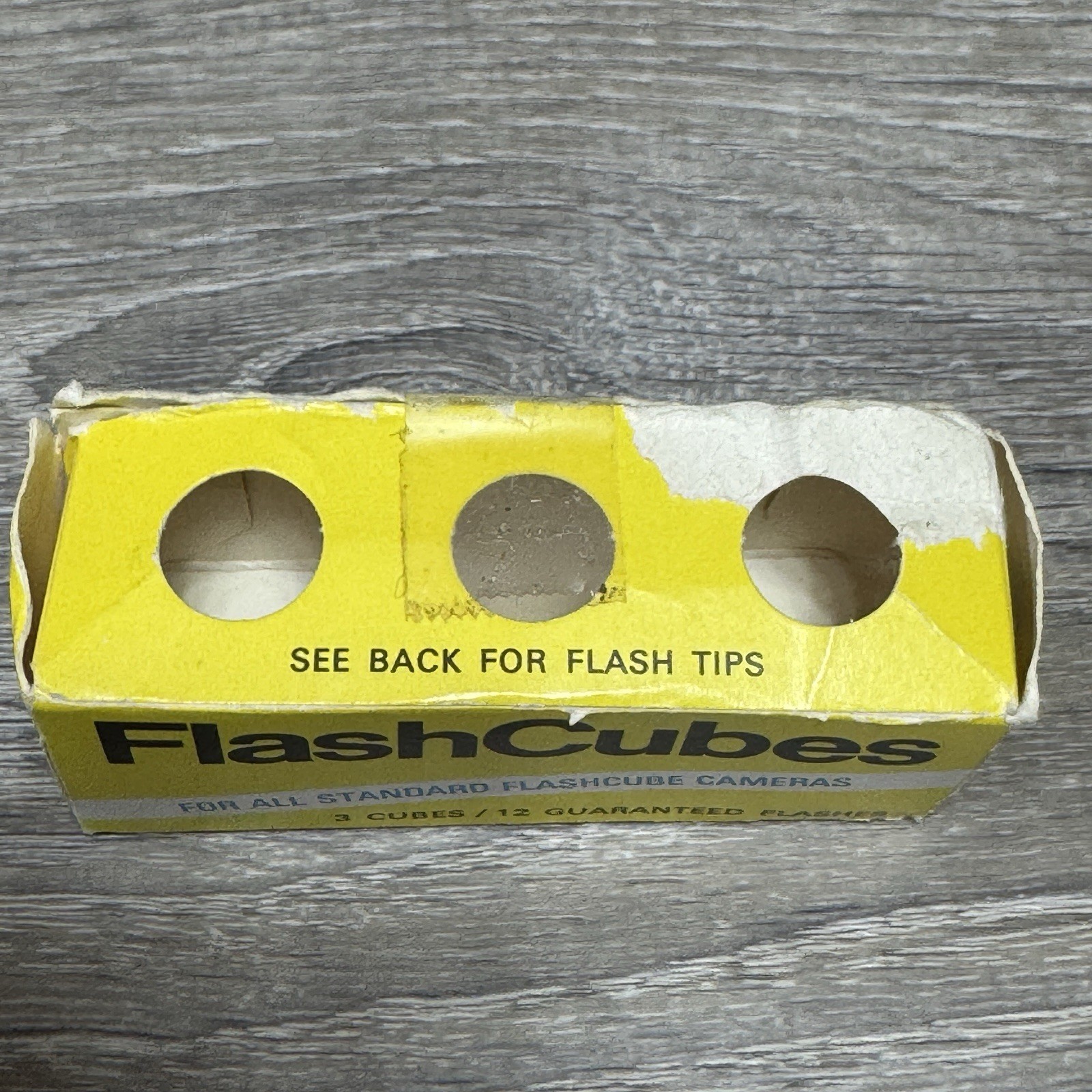 6 Vintage GE Blue Flash Cubes Flashbulbs For Old Cameras Original Packaging USA
